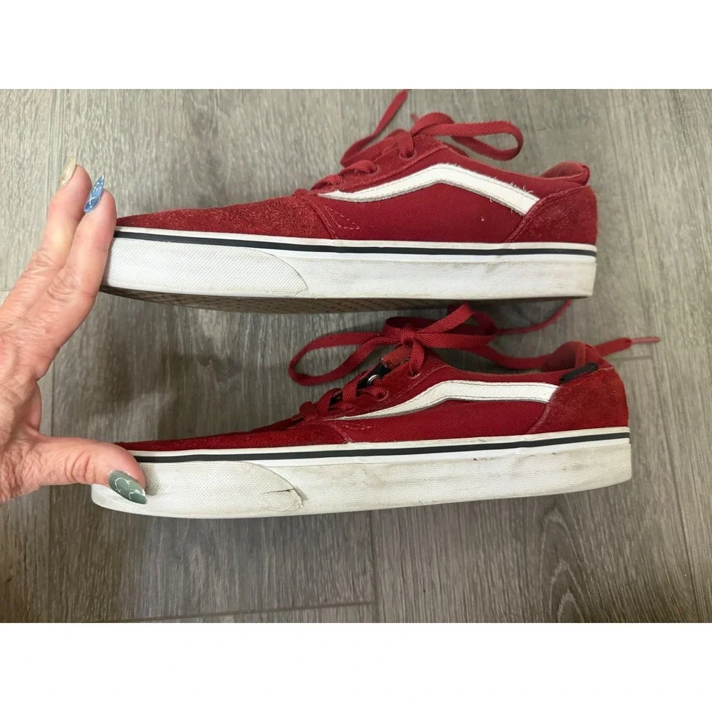 Vans Old Skool Red Suede Sneaker Skater Grunge Mens Size 9 Low Top Streetwear